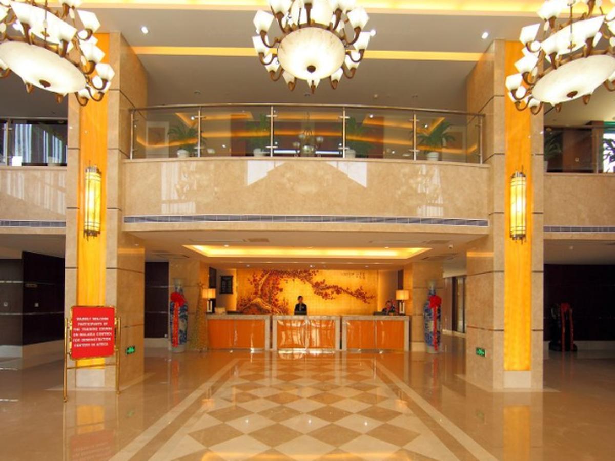 Wuxi Xiyuan Hotel Eksteriør billede